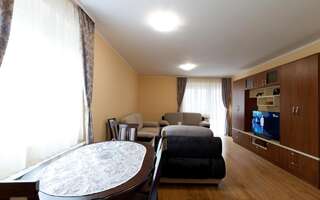 Апартаменты Apartments Nella Колашин Апартаменты с 3 спальнями-30