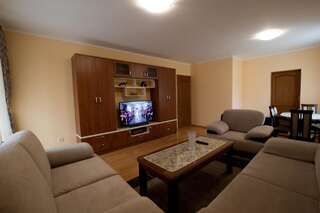 Апартаменты Apartments Nella Колашин Апартаменты с 3 спальнями-7